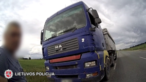 279601-per-pora-valandu-tam-paciam-asmeniui-du-ikiteisminiai-tyrimai-del-vairavimo-isgerus-video.png