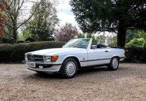 Mercedes-Benz-SL300-front.jpg