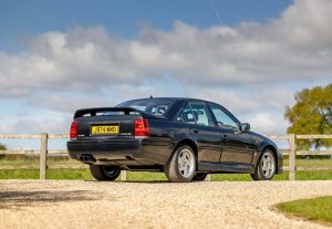 Vauxhall-Lotus-Carlton-rear.jpg