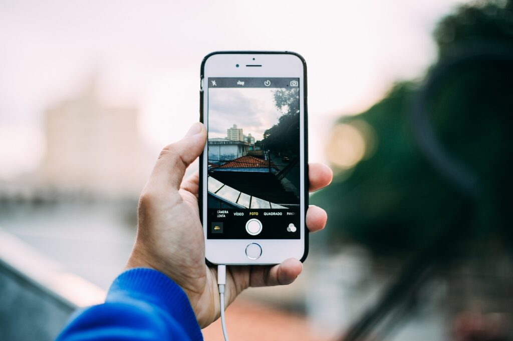 Kaip pagreitinti vaizdo įrašą „iPhone“?