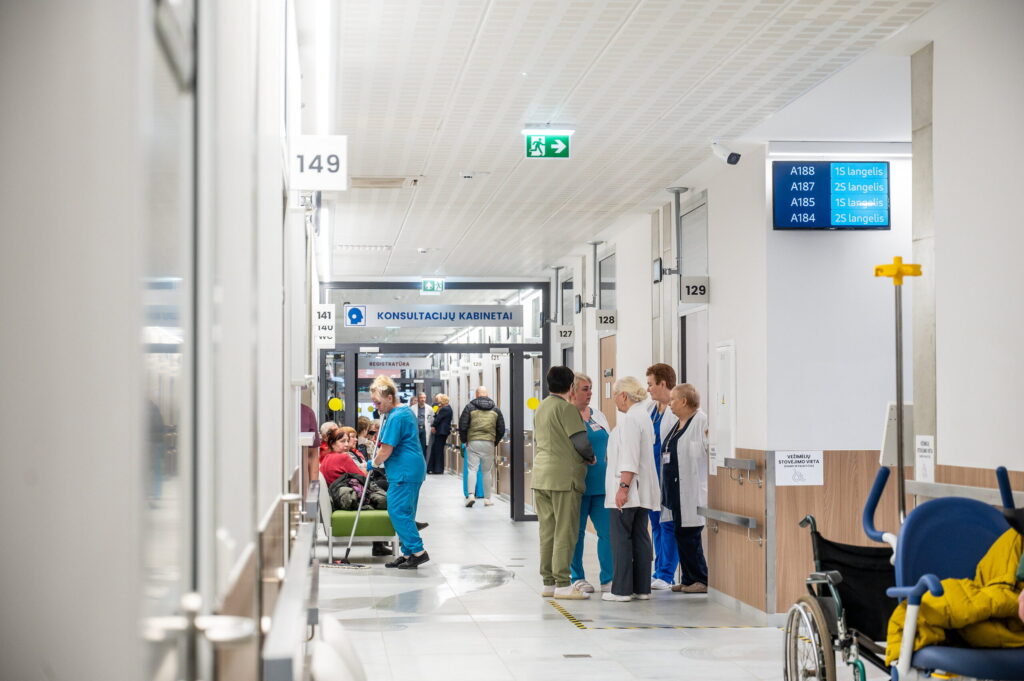 Kauno miesto savivaldybė Oficialiai atidarytas vienas moderniausių ortopedijos traumatologijos centrų