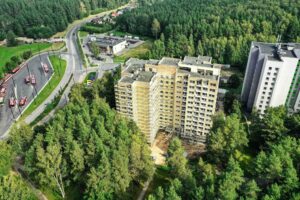 VILNIUS TECH pradeda renovuoti vieną didžiausių bendrabučių Saulėtekyje: studentų gyvenimo
