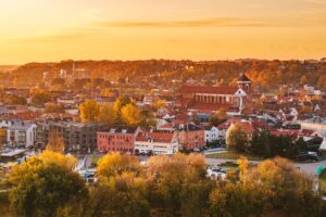 ką apie miesto turizmo augimą rodo AirDNA duomenys?